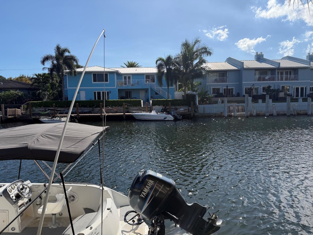 Lighthouse Point Plaza Co - Residential Lease