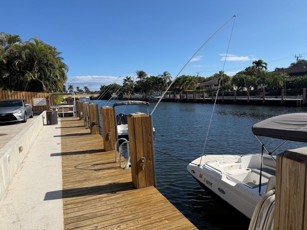 Lighthouse Point Plaza Co - Residential Lease