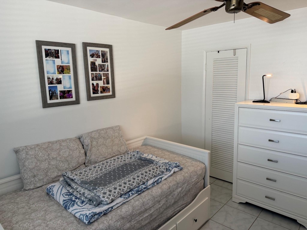 Lighthouse Point Plaza Co - Residential Lease