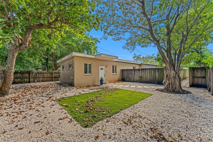 Welcome home to this bright and inviting private 1-bedroom, 1-bath residence featuring a rare oversized front and side yard, perfect for outdoor living, entertaining, gardening, or simply relaxing in your own private space. Inside, you'll find an open living area filled with natural light, a comfortable bedroom retreat, and a functional layout that makes the most of every square foot.Enjoy the convenience of quick approvals, ample parking, and a location close to shopping, dining, and major highways. Whether you're looking for a peaceful retreat or a place to entertain, this property checks all the boxes.?? Fast approval process - move in with ease!  Water/ sewer is $100 additional monthly. Please use second gate
