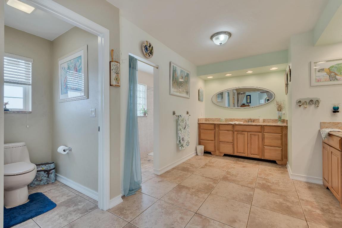 PALM BEACH NATL GOLF AND COUNTRY CLUB ESTATES 1 - Residential