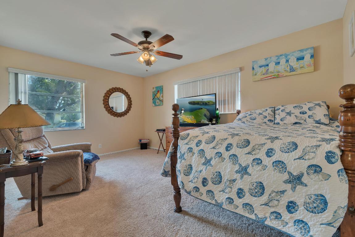 PALM BEACH NATL GOLF AND COUNTRY CLUB ESTATES 1 - Residential