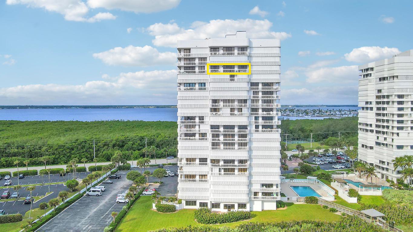 (The) Miramar II - Residential