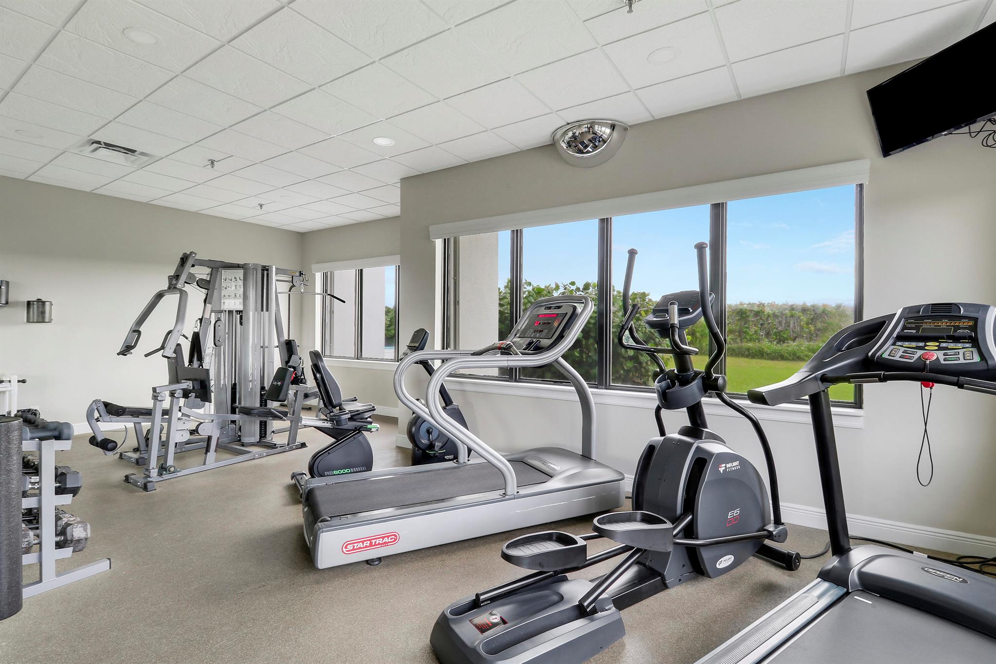 (The) Miramar II - Residential