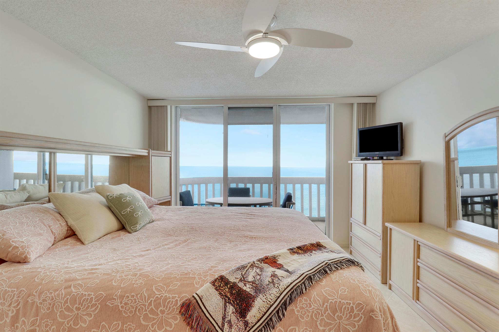 (The) Miramar II - Residential