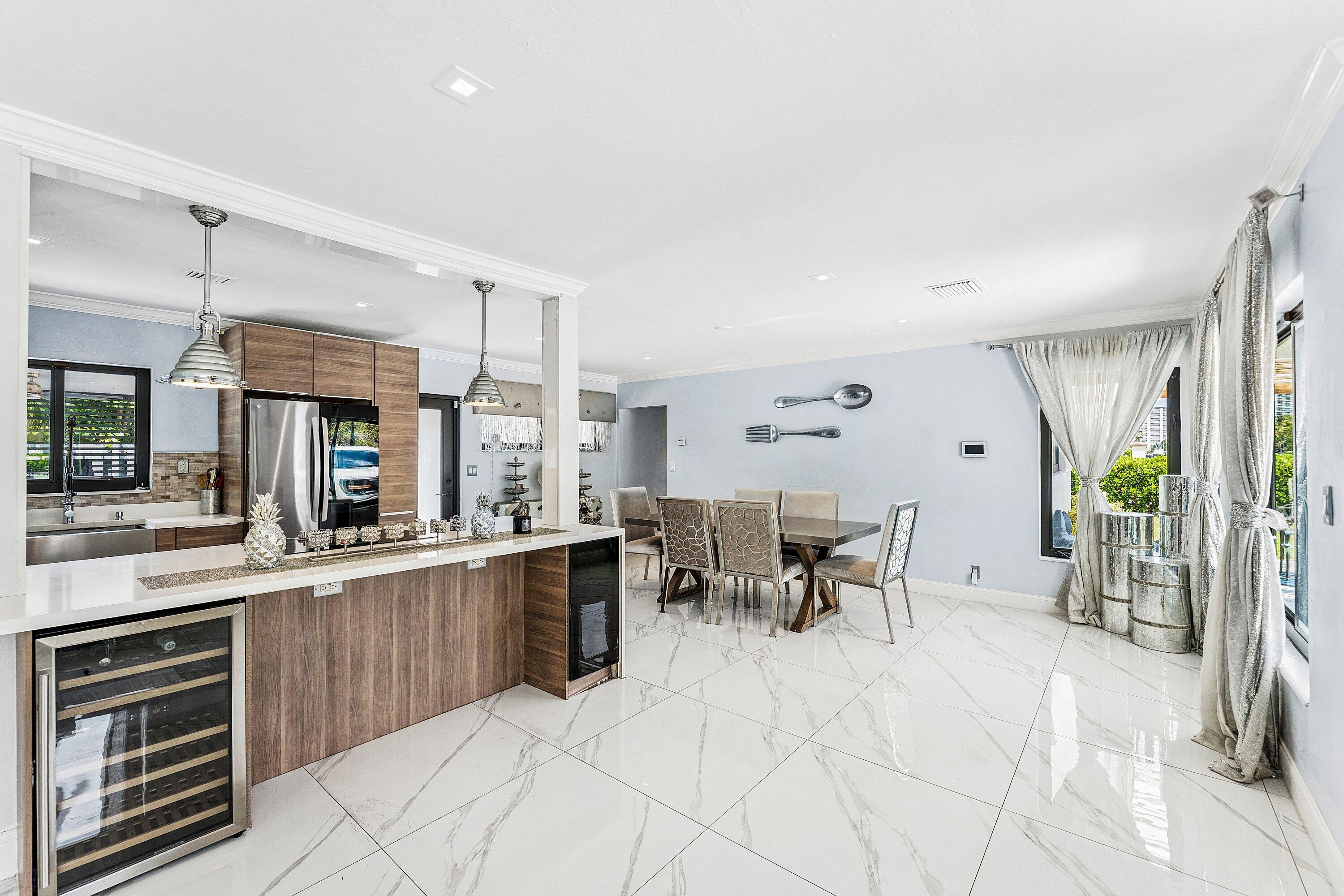 HARBOR VILLAGE SEC - Residential