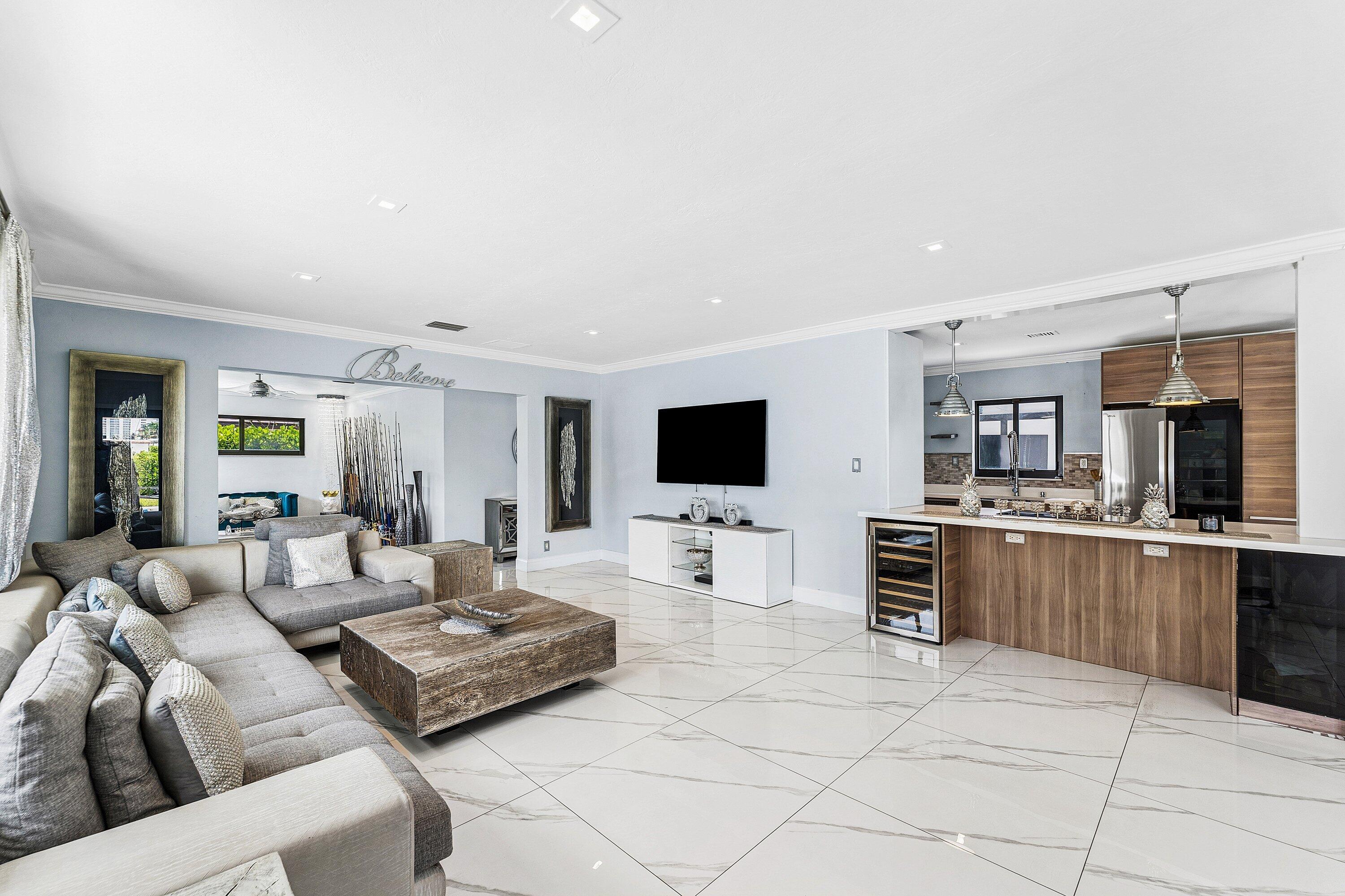HARBOR VILLAGE SEC - Residential
