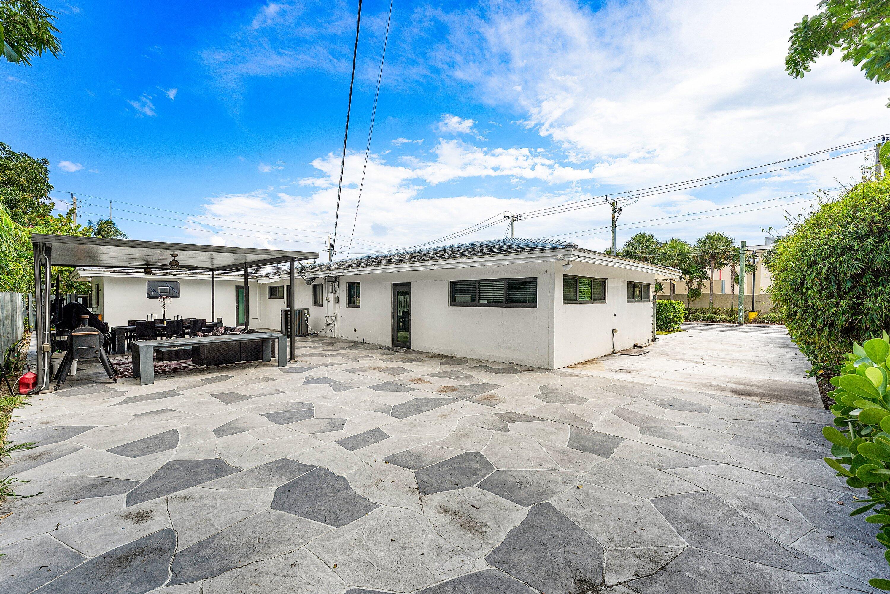 HARBOR VILLAGE SEC - Residential