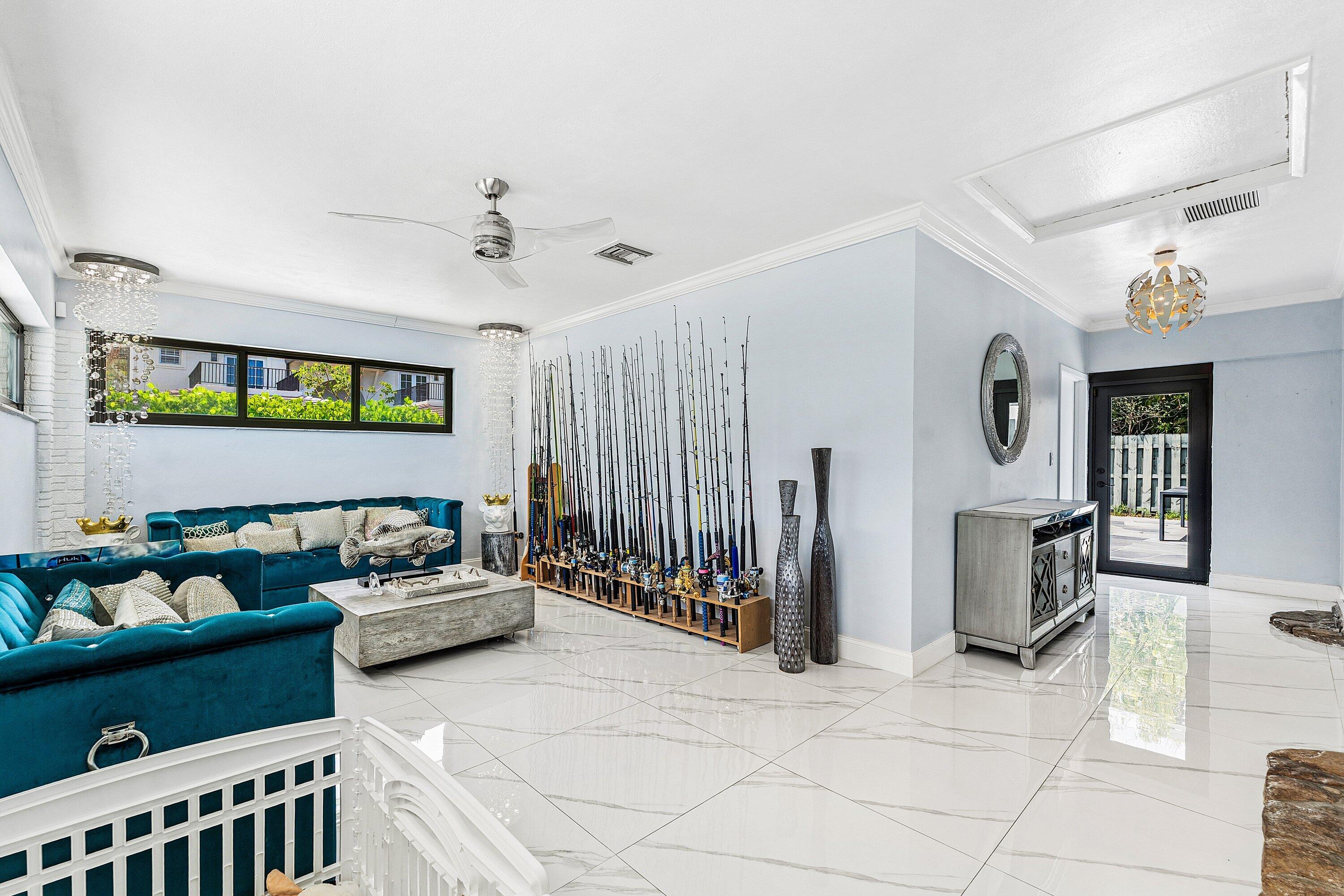 HARBOR VILLAGE SEC - Residential