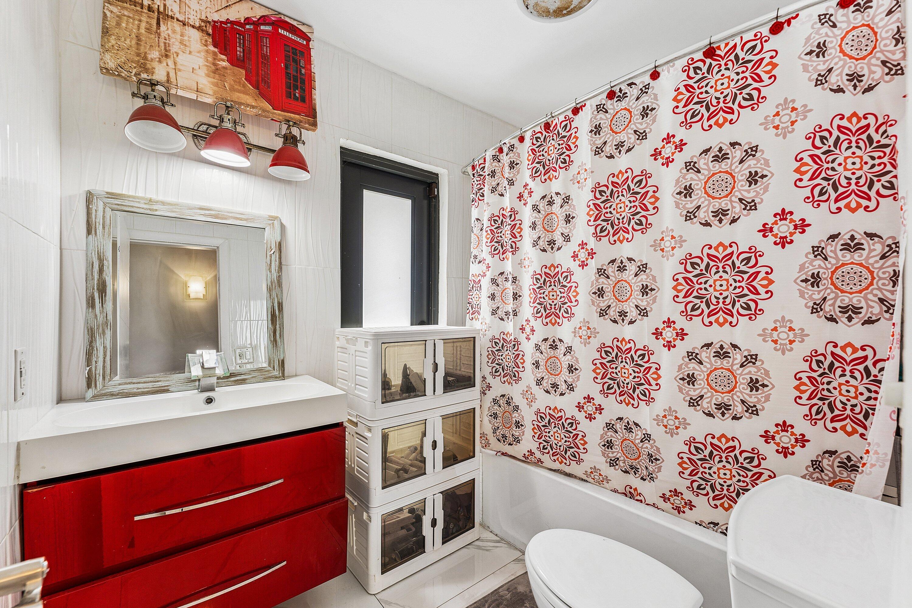 HARBOR VILLAGE SEC - Residential