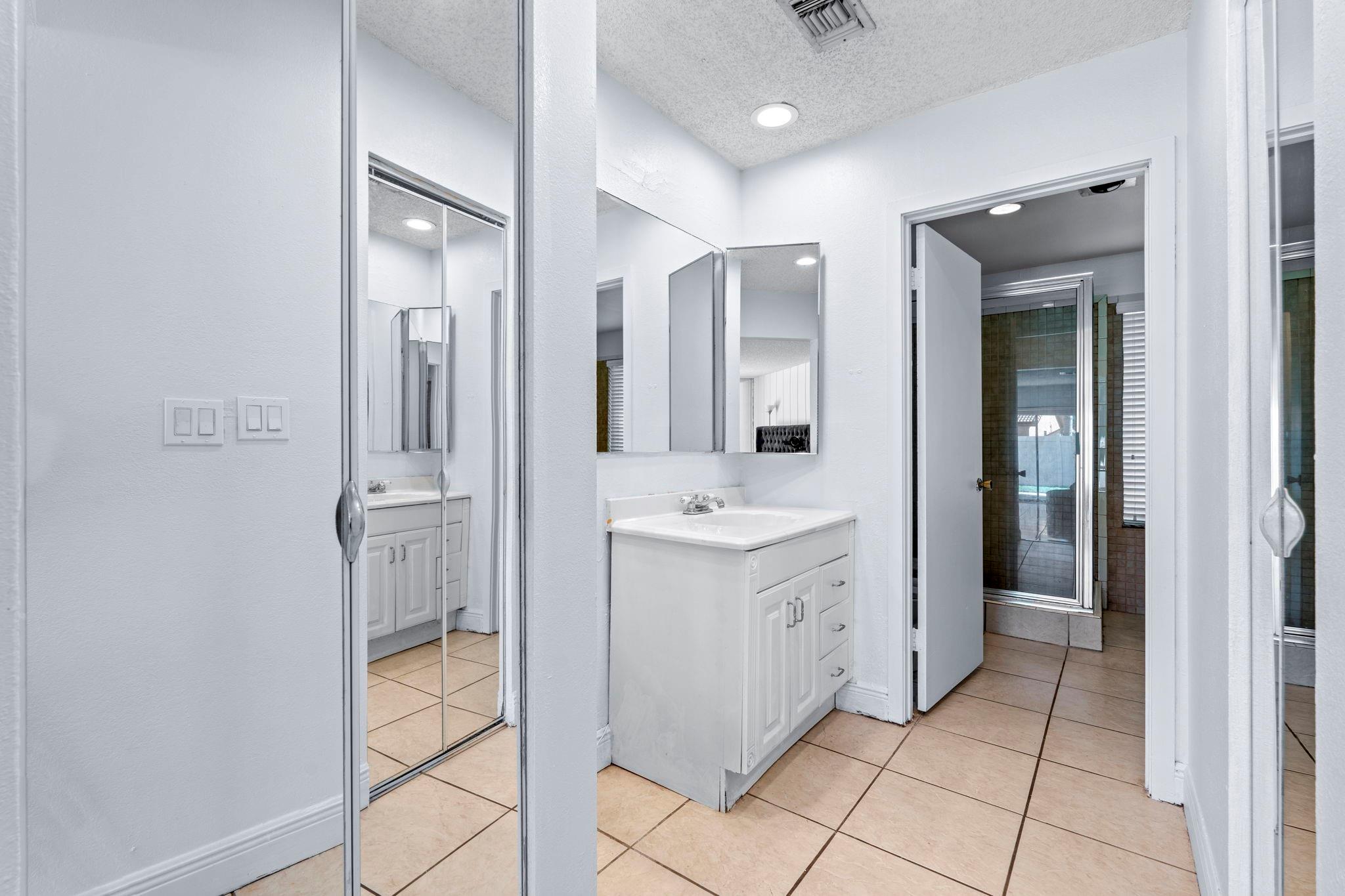 BOULEVARD NORTH - Residential