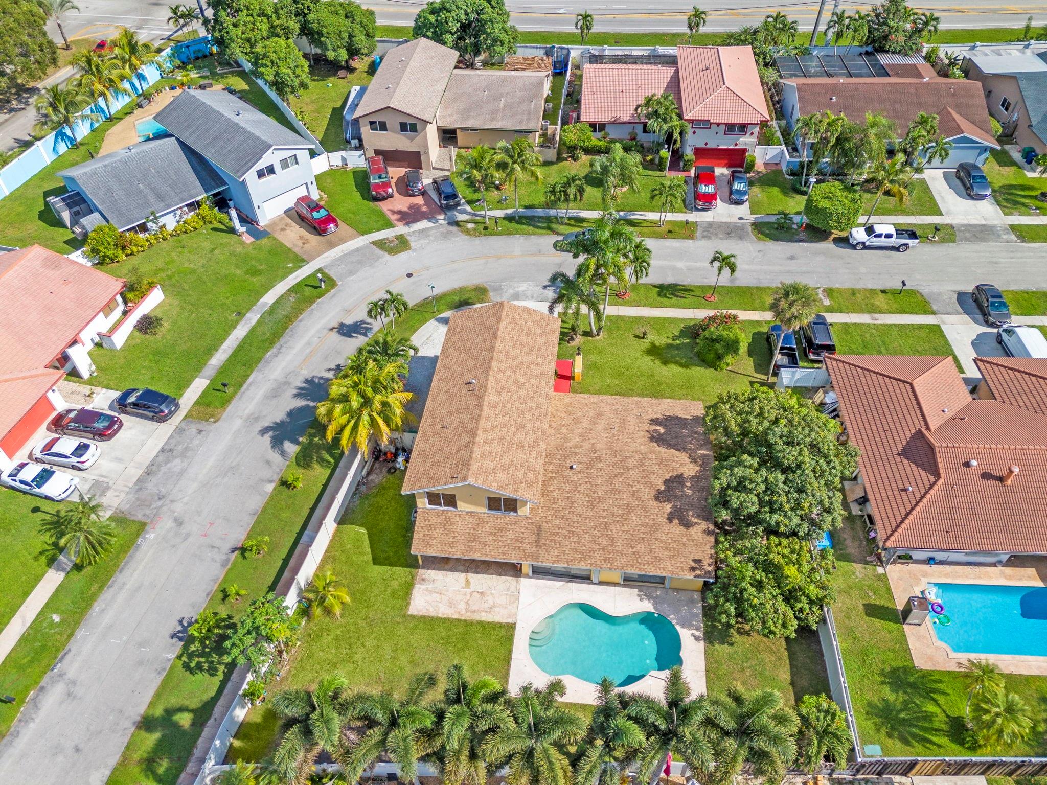 BOULEVARD NORTH - Residential