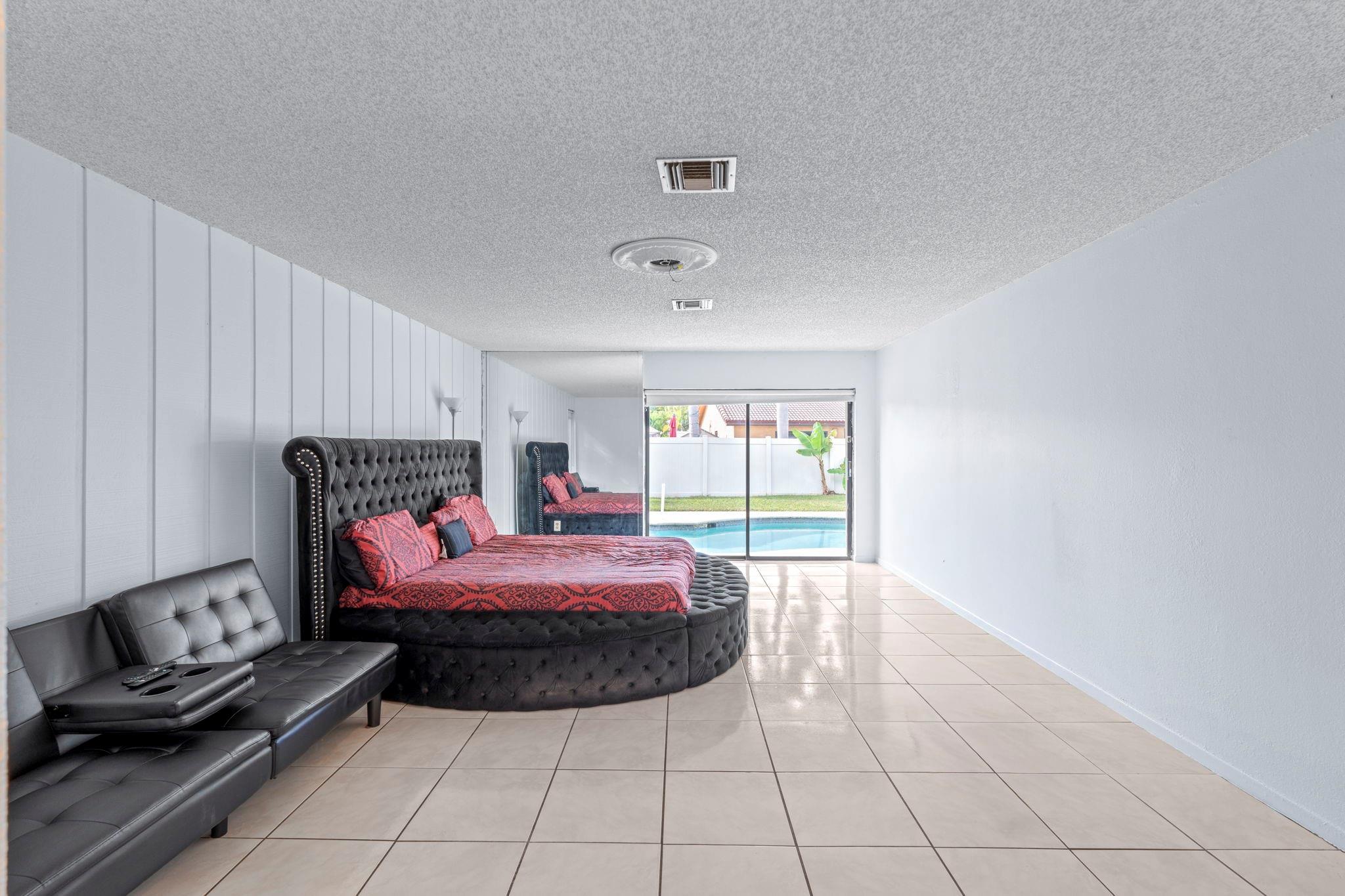 BOULEVARD NORTH - Residential