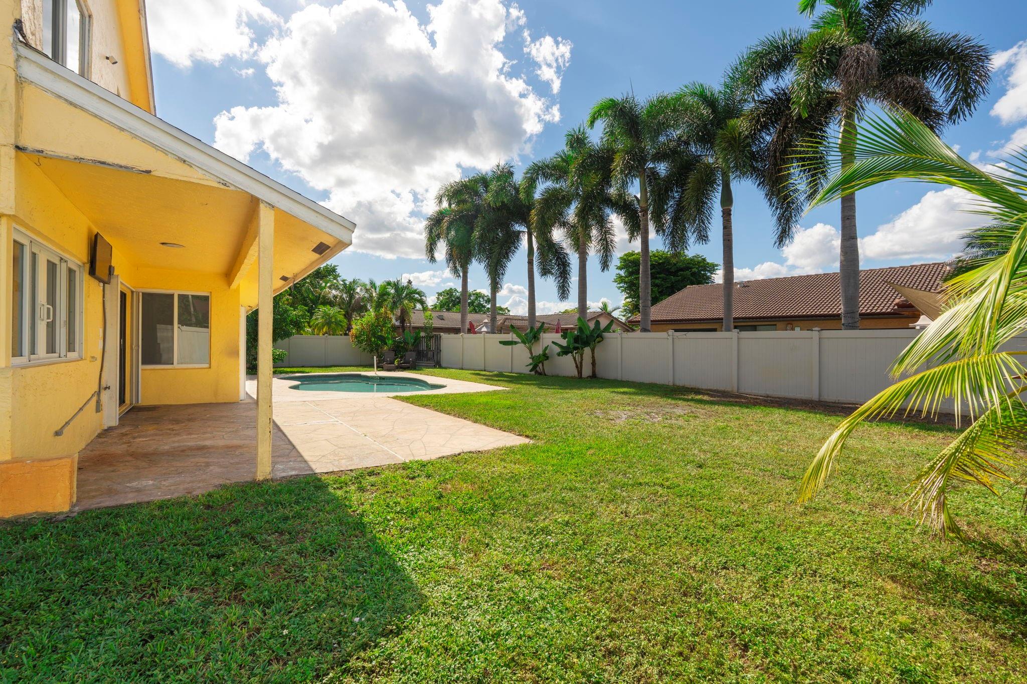 BOULEVARD NORTH - Residential