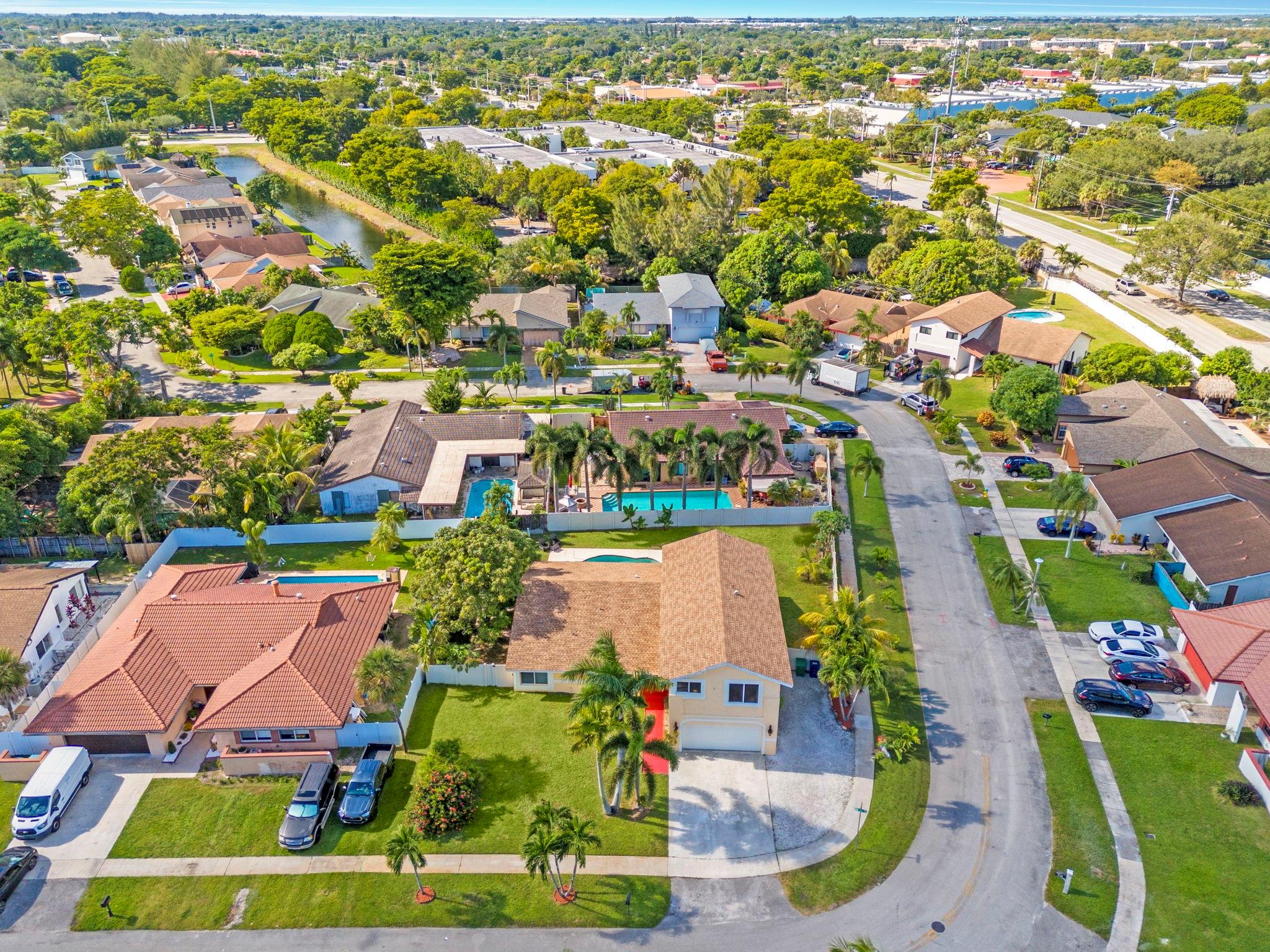 BOULEVARD NORTH - Residential