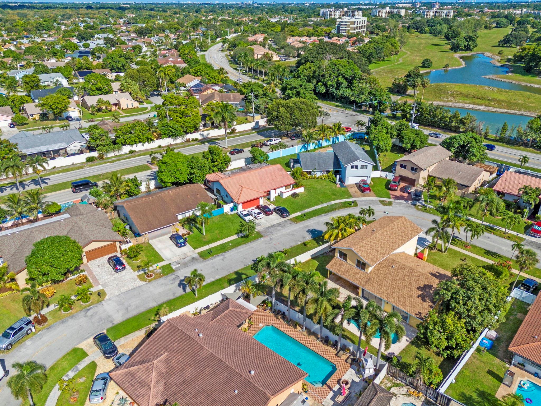 BOULEVARD NORTH - Residential