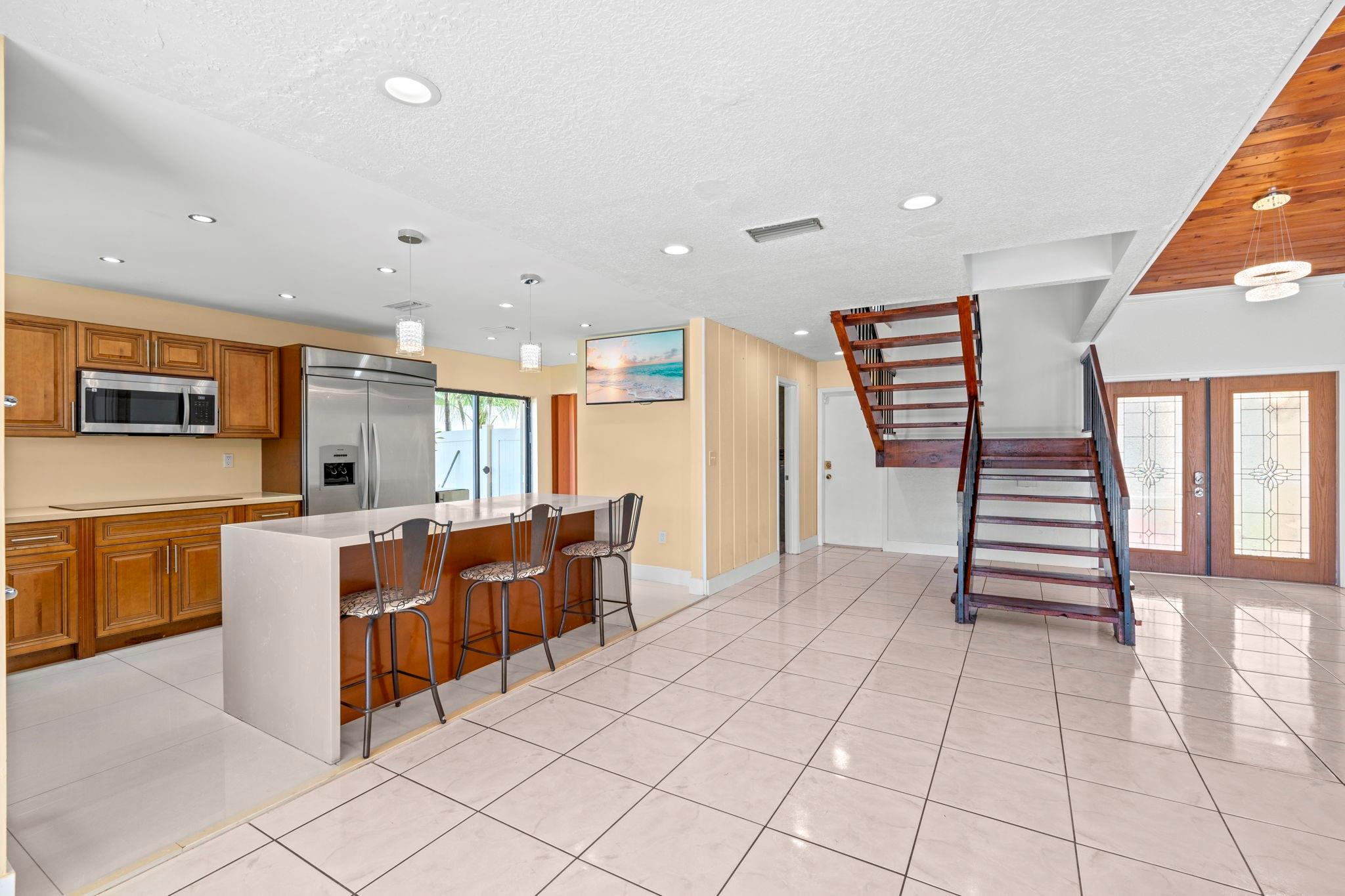 BOULEVARD NORTH - Residential