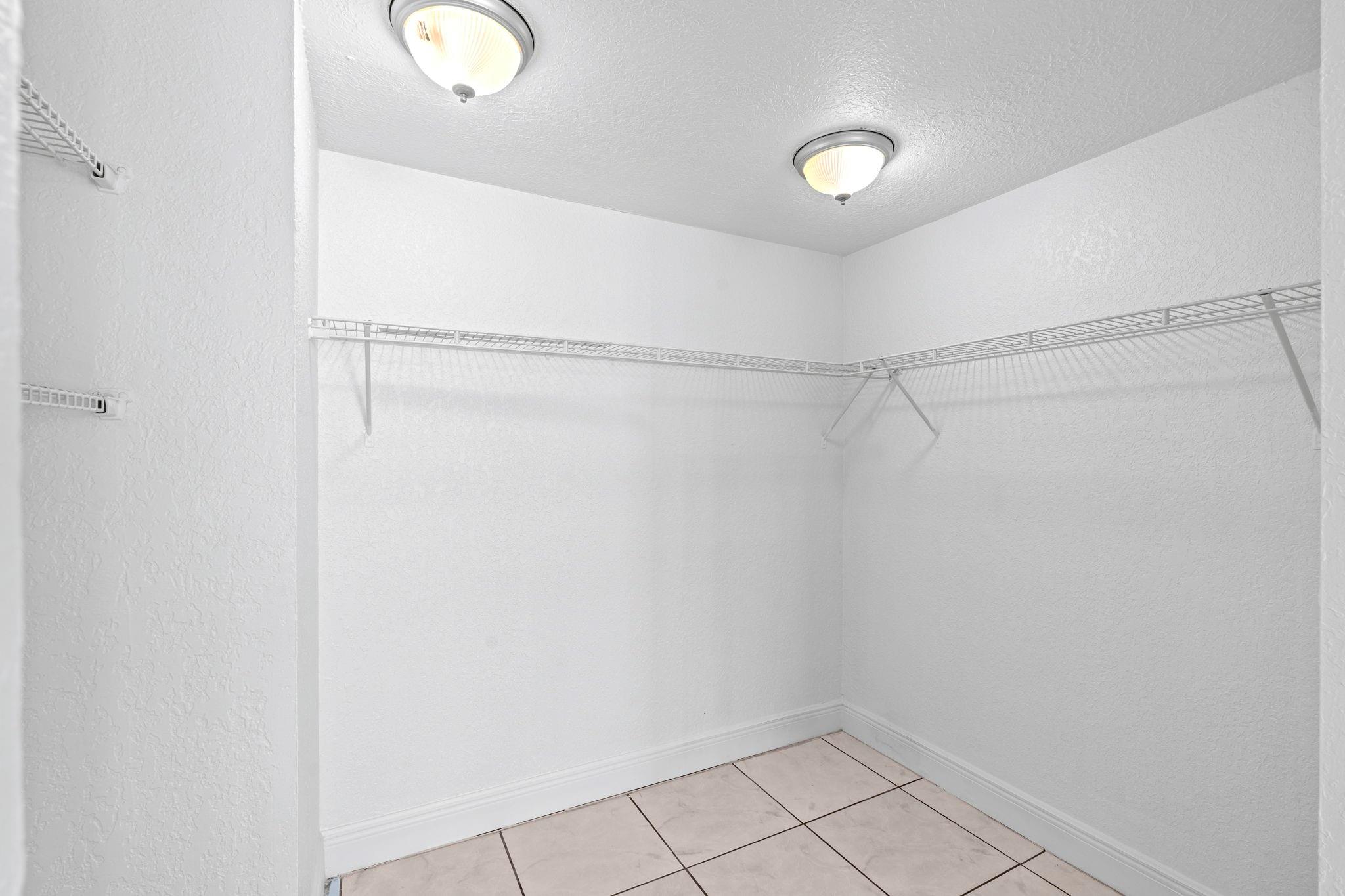 BOULEVARD NORTH - Residential