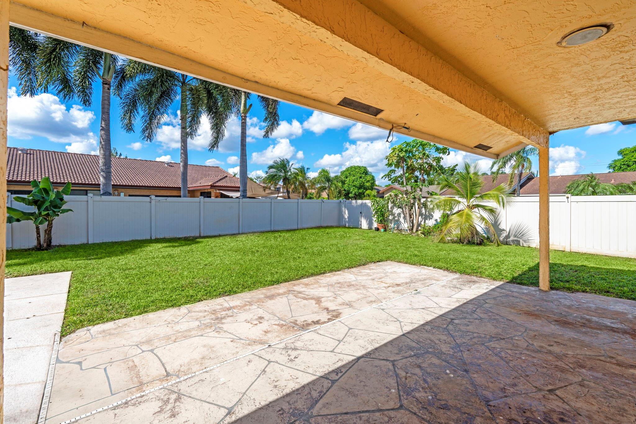 BOULEVARD NORTH - Residential