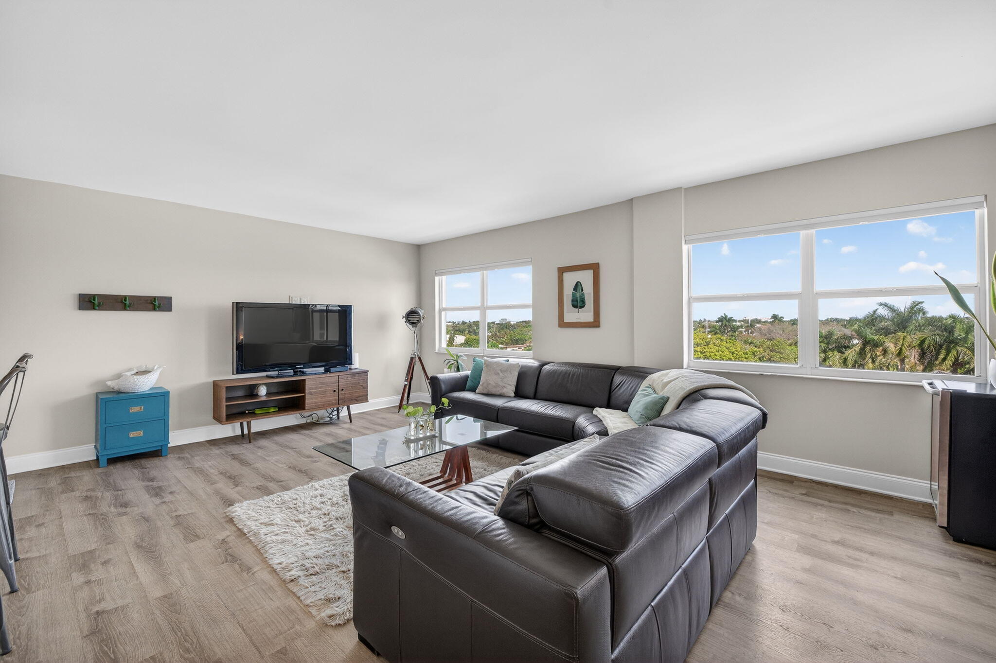 HORIZON HOUSE CONDO - Residential