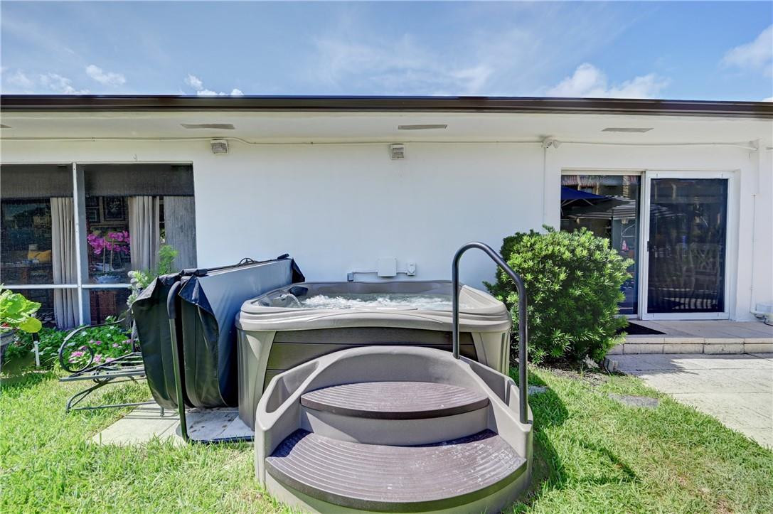 CYPRESS COVE - Residential Lease