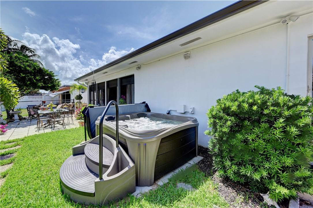 CYPRESS COVE - Residential Lease