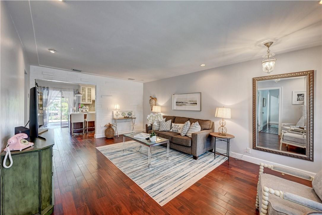 CYPRESS COVE - Residential Lease