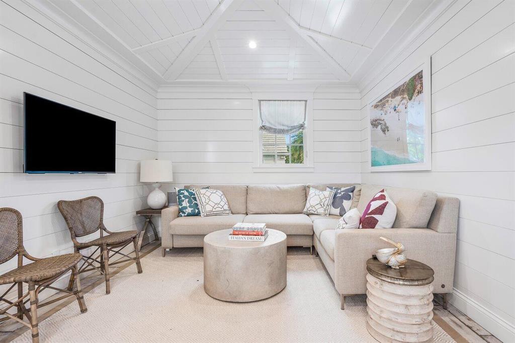 GULFSTREAM PROPERTIES 2 REPL IN - Residential