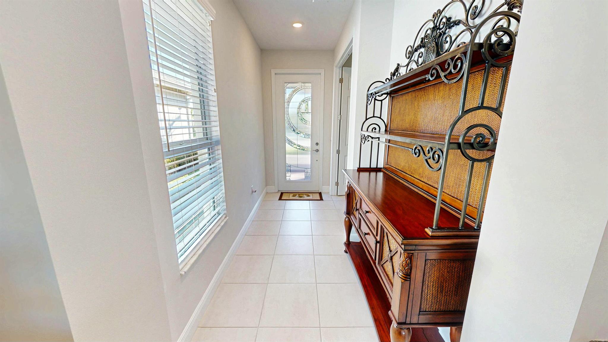 10039 SW Indian Lilac Trail