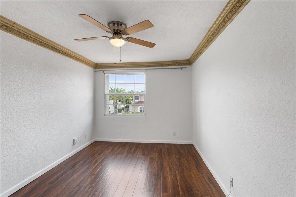 Country's Point - Residential Lease