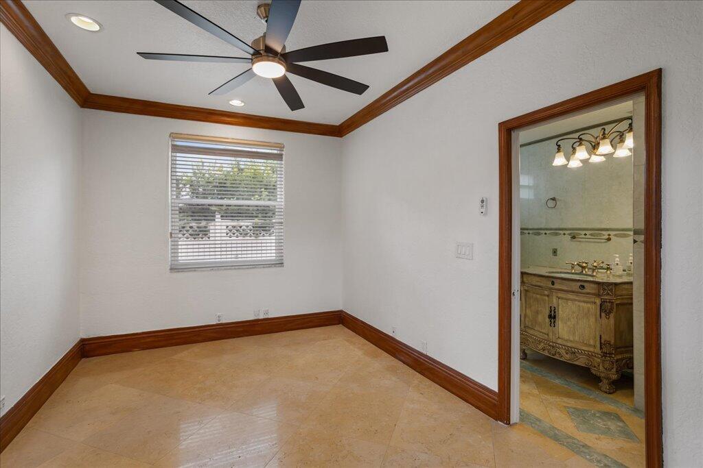 Country's Point - Residential Lease