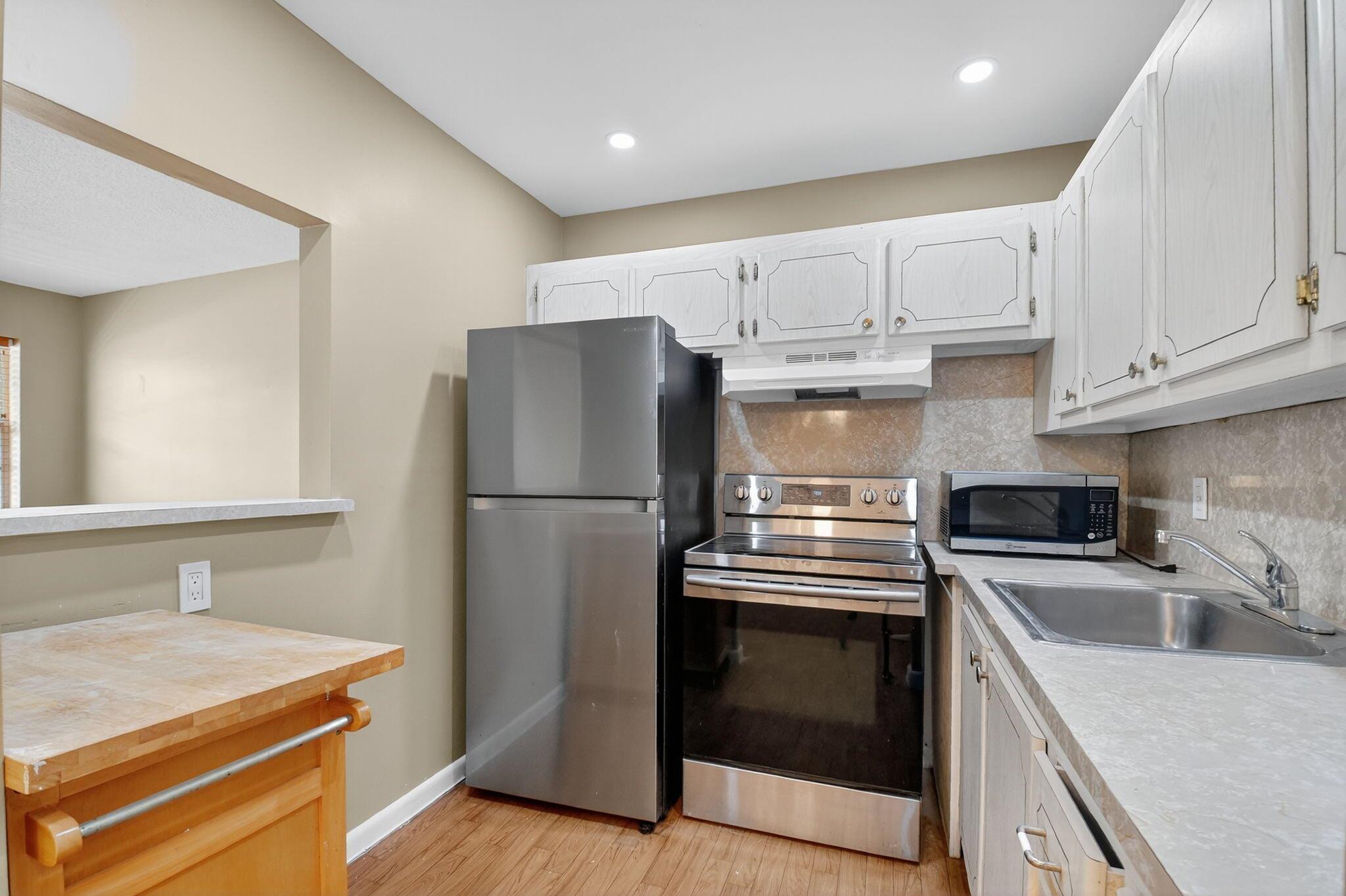 WINDSOR CONDOS - Residential