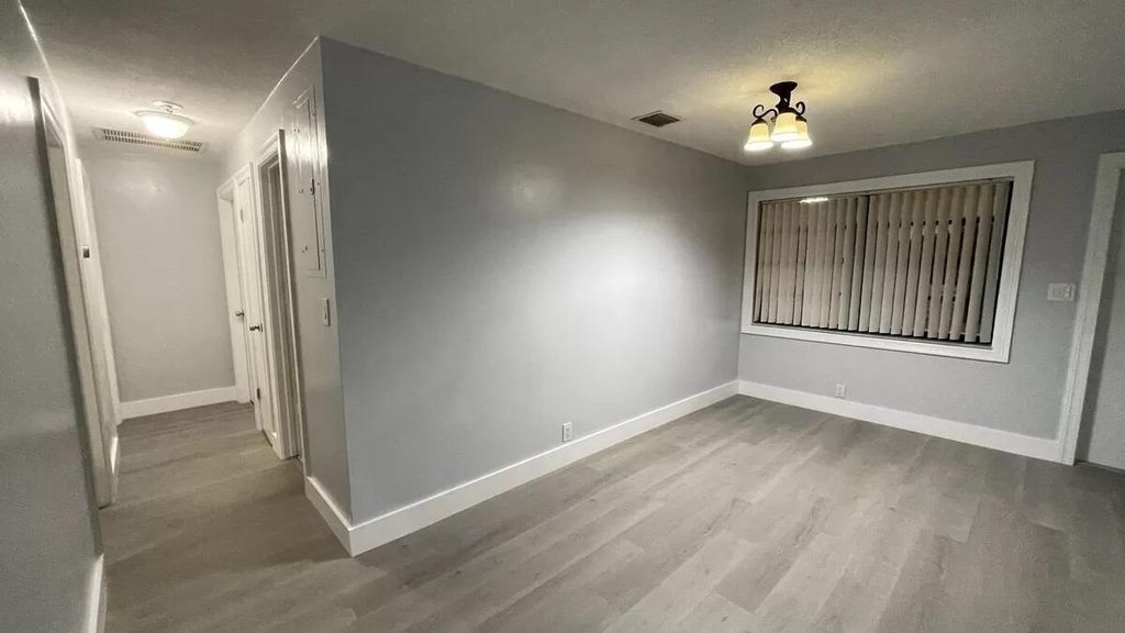 Photo of 9458 Bellewood Street, Palm Beach Gardens, FL 33410 (MLS # R11014368)