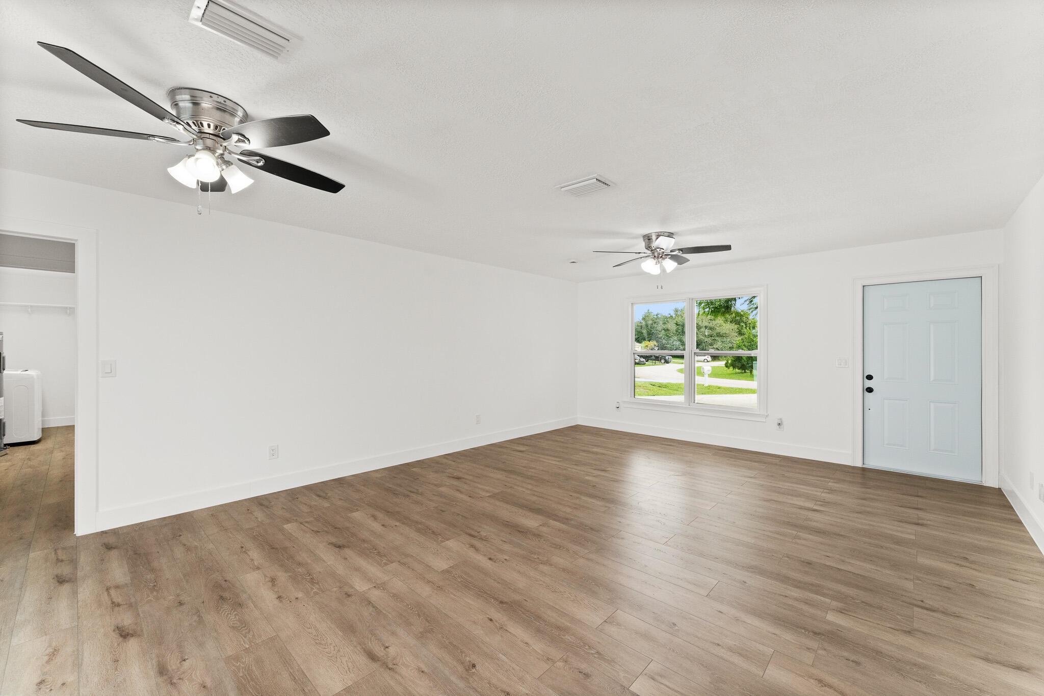 PORT ST LUCIE SECTION 14 - Residential