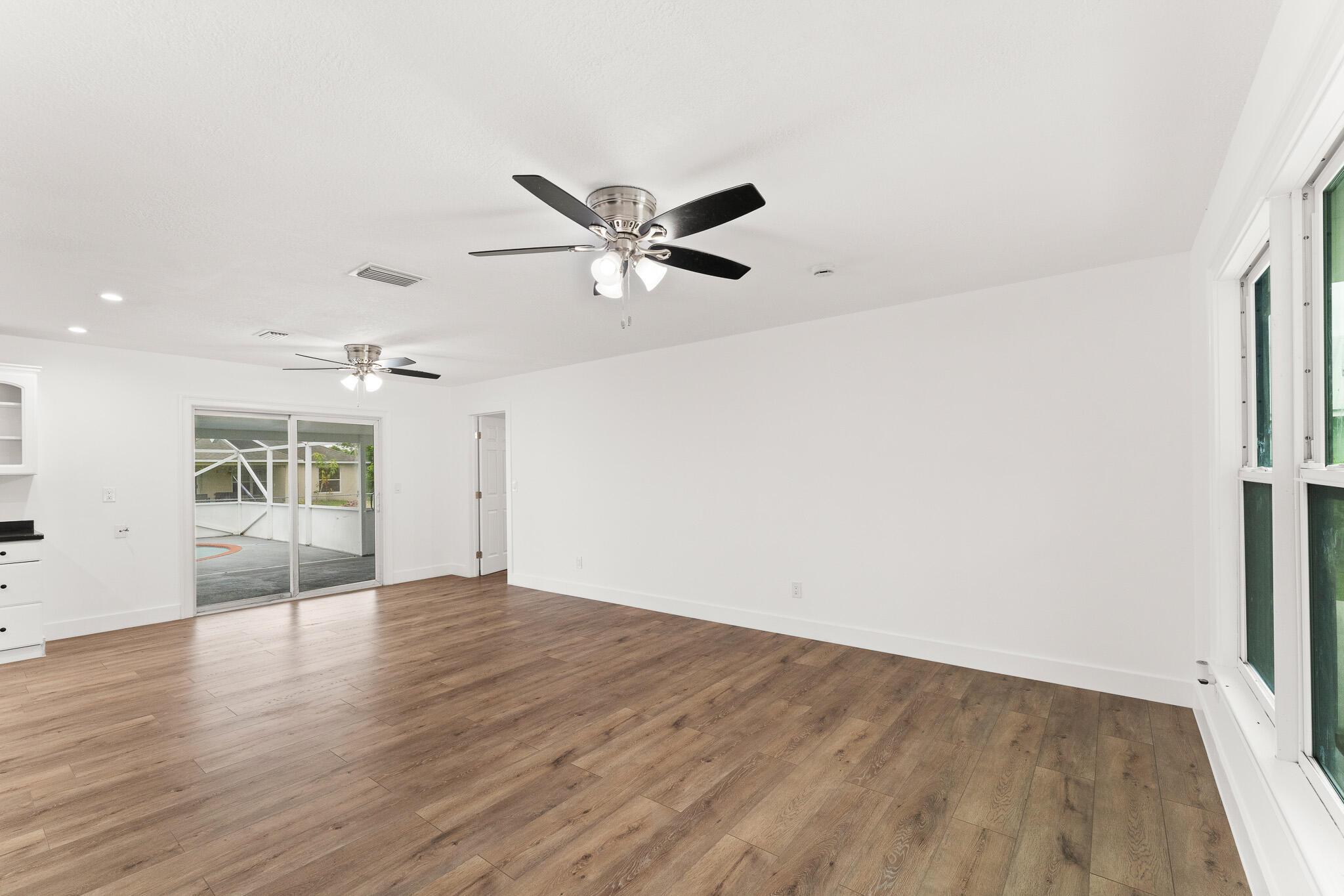 PORT ST LUCIE SECTION 14 - Residential