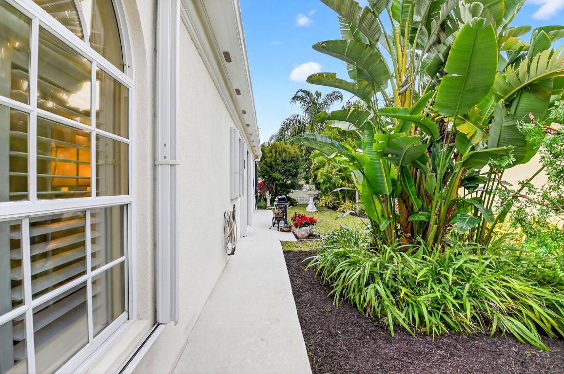 HAMMOCK RESERVE - Residential