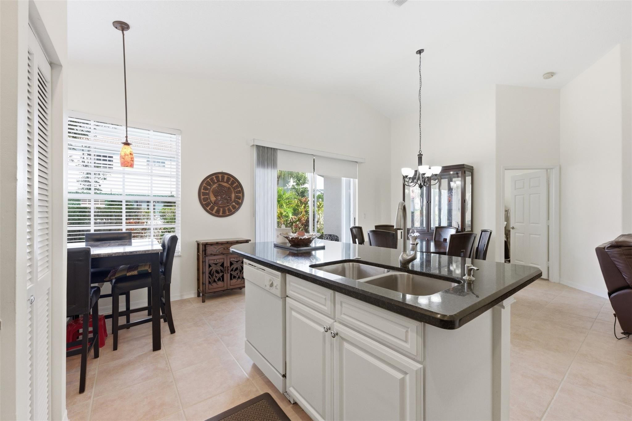 WYNDHAM LAKES NORTH - Residential