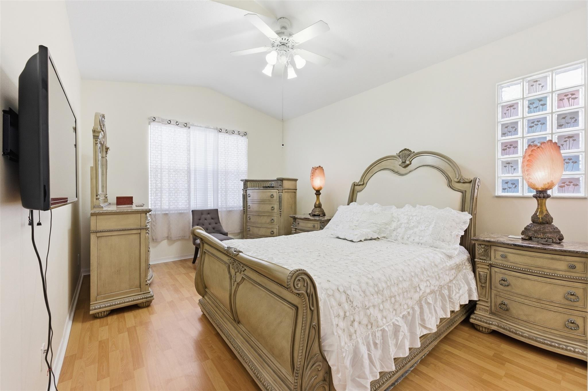 WYNDHAM LAKES NORTH - Residential