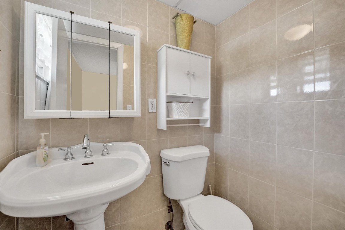 Royal Park Gardens - Residential