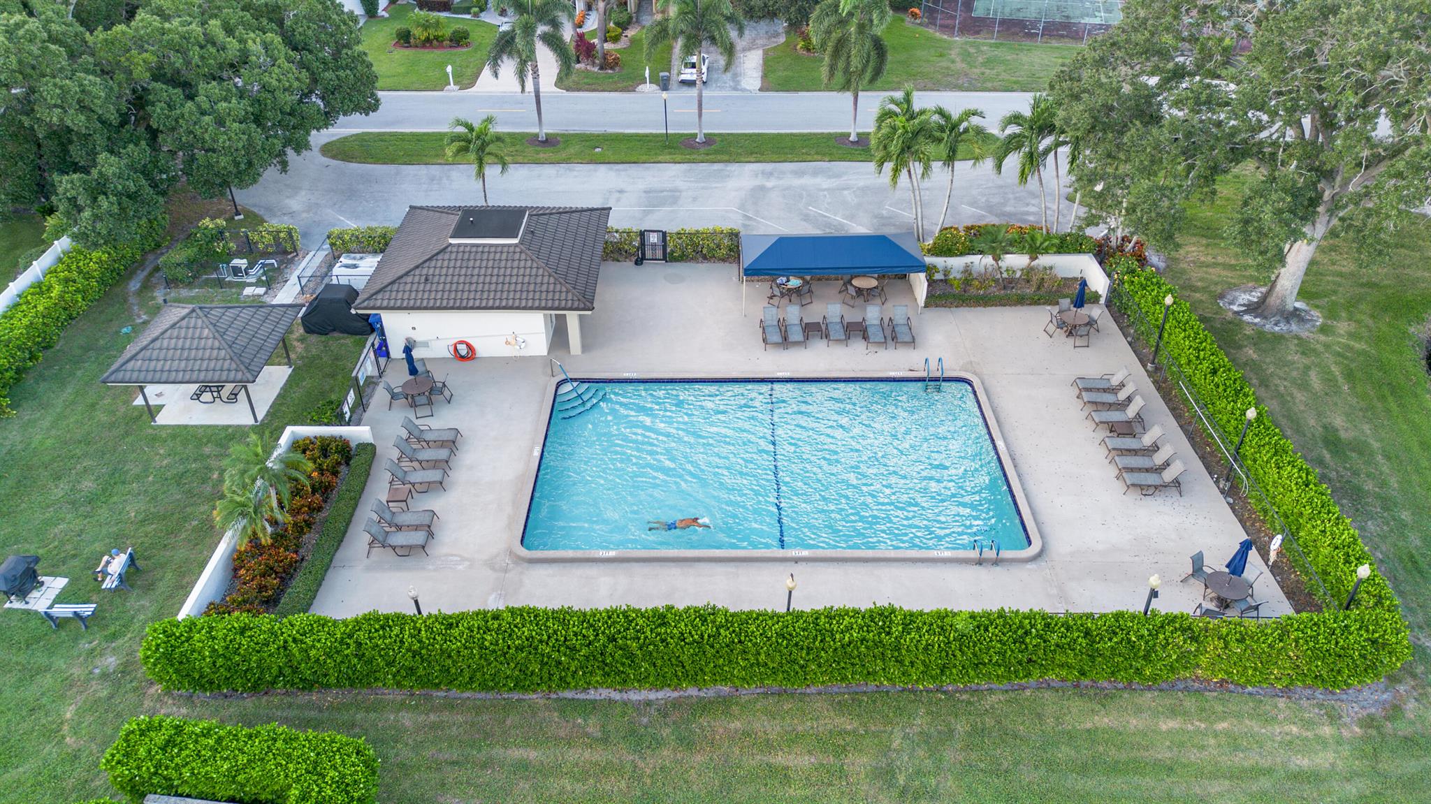 BRIARWOOD CONDO - Residential