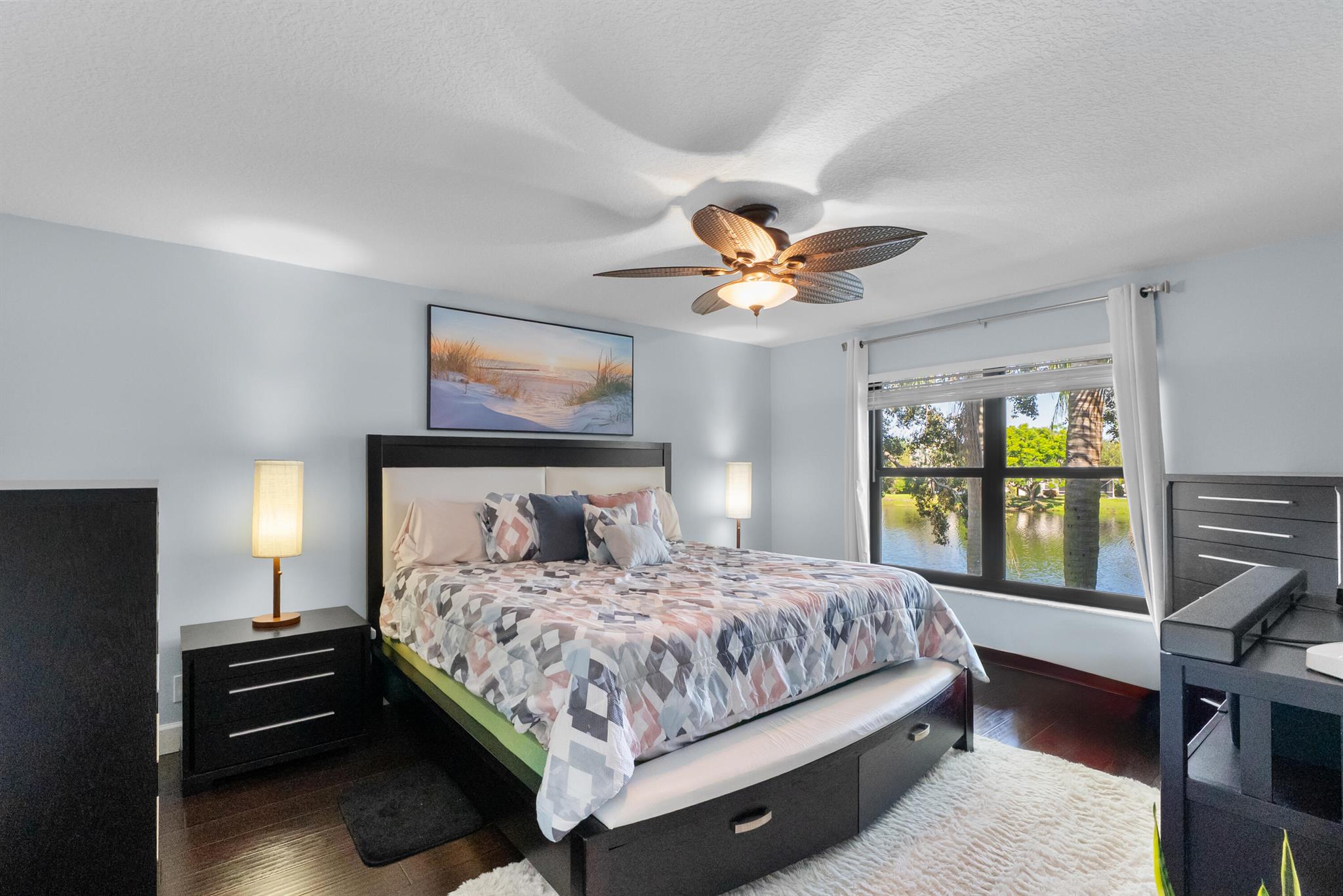 BRIARWOOD CONDO - Residential