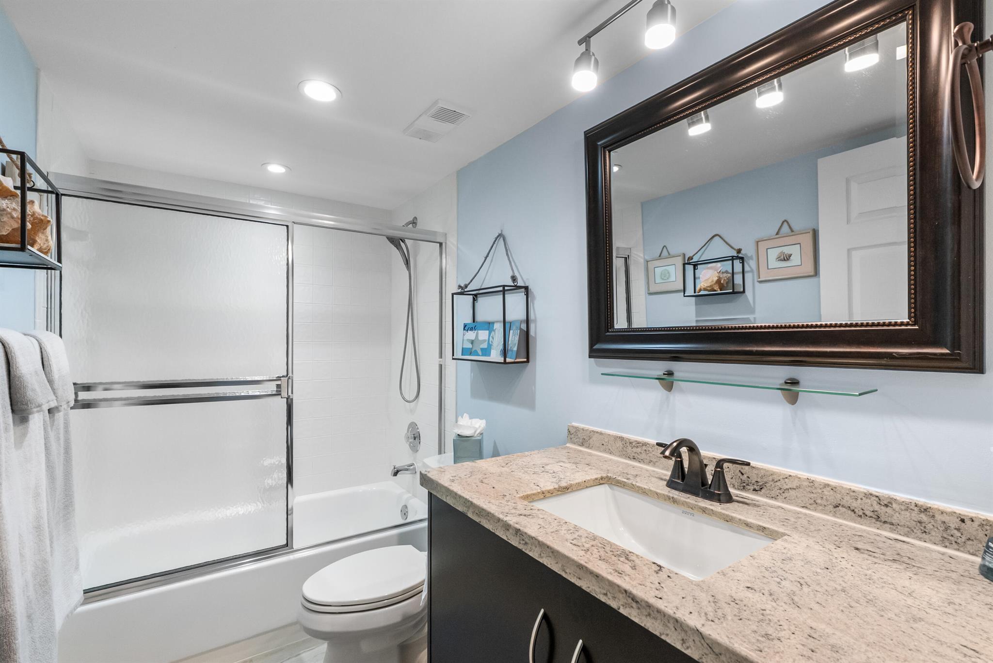 BRIARWOOD CONDO - Residential