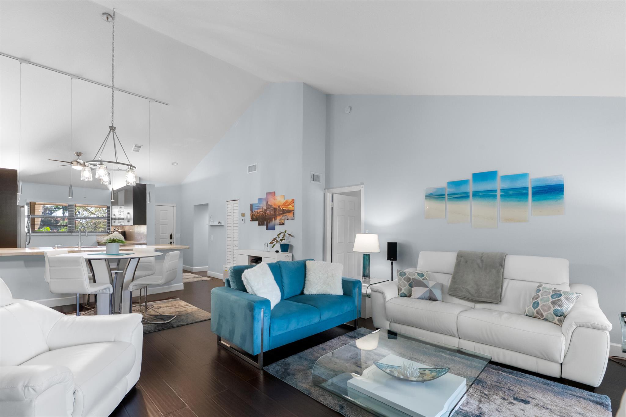 BRIARWOOD CONDO - Residential