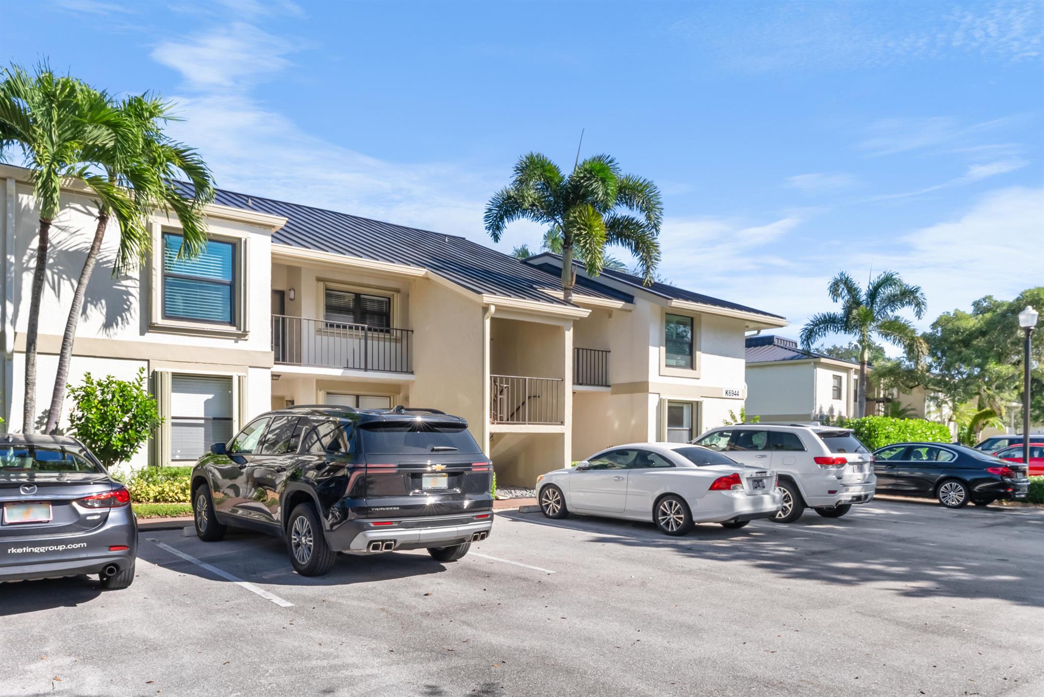 BRIARWOOD CONDO - Residential