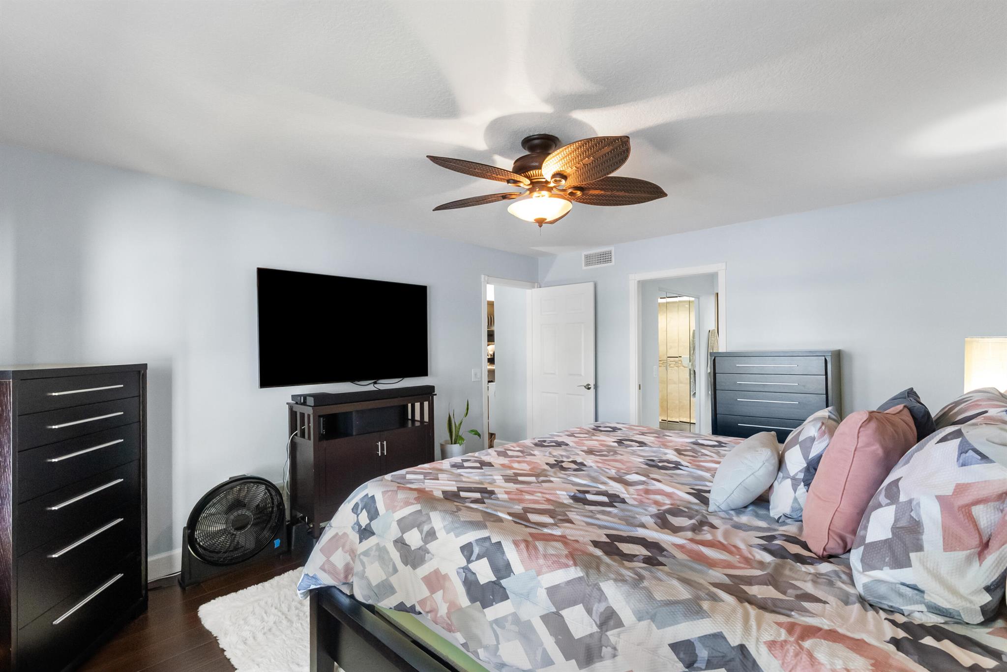 BRIARWOOD CONDO - Residential