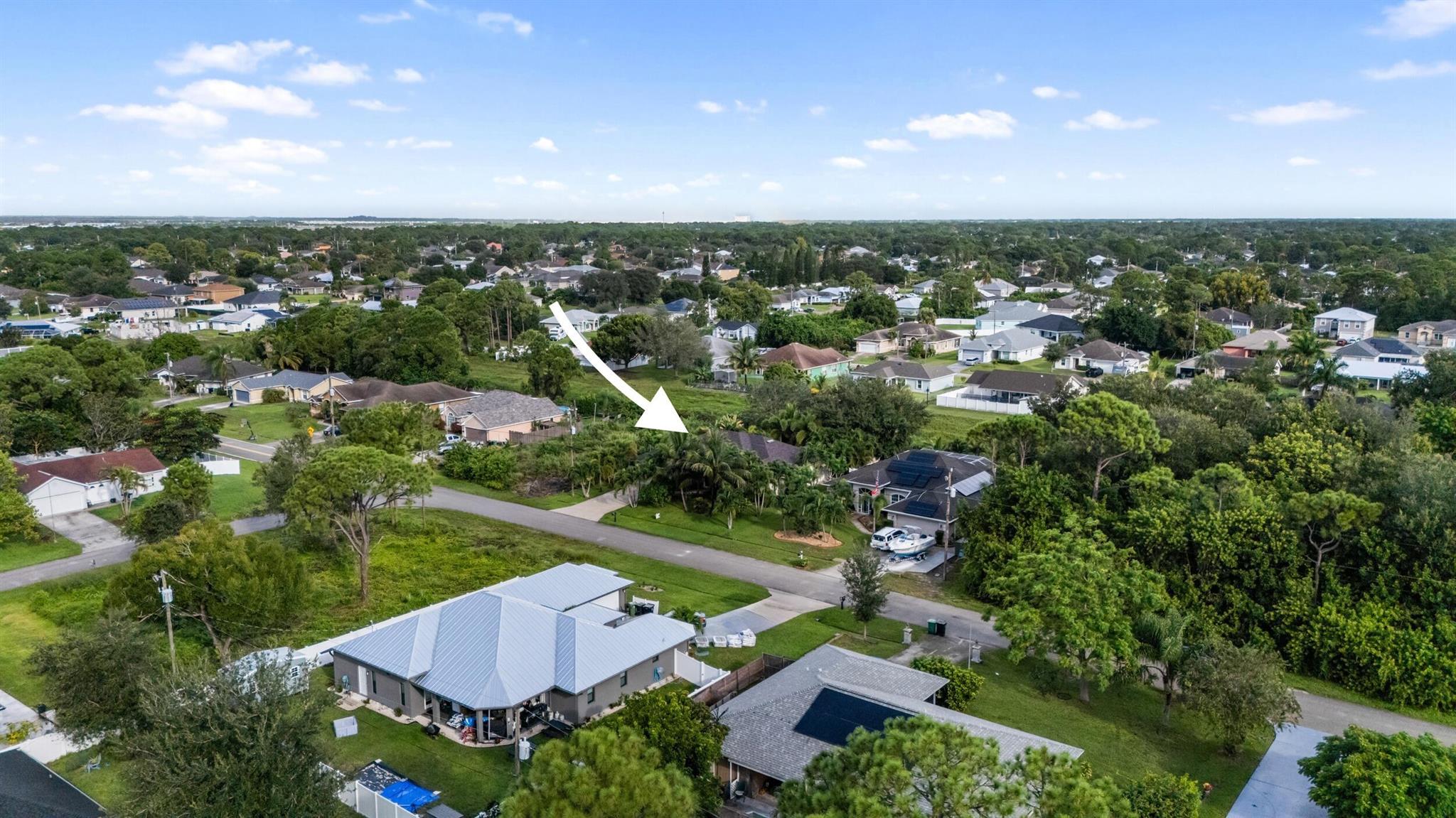 PORT ST LUCIE SECTION 33 - Residential