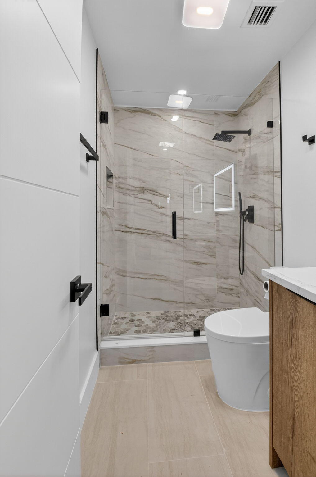 CAMELOT VILLAGE SEC 1 - Residential