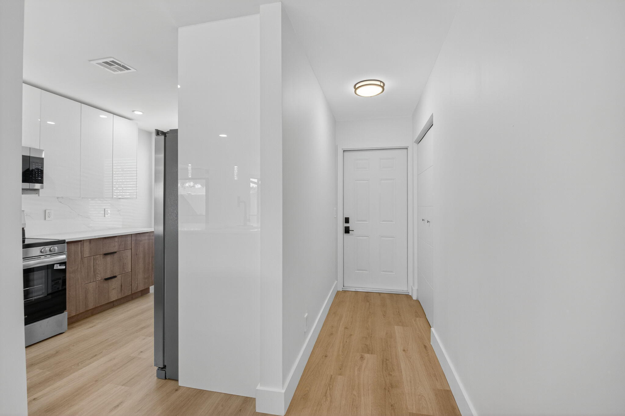 CAMELOT VILLAGE SEC 1 - Residential