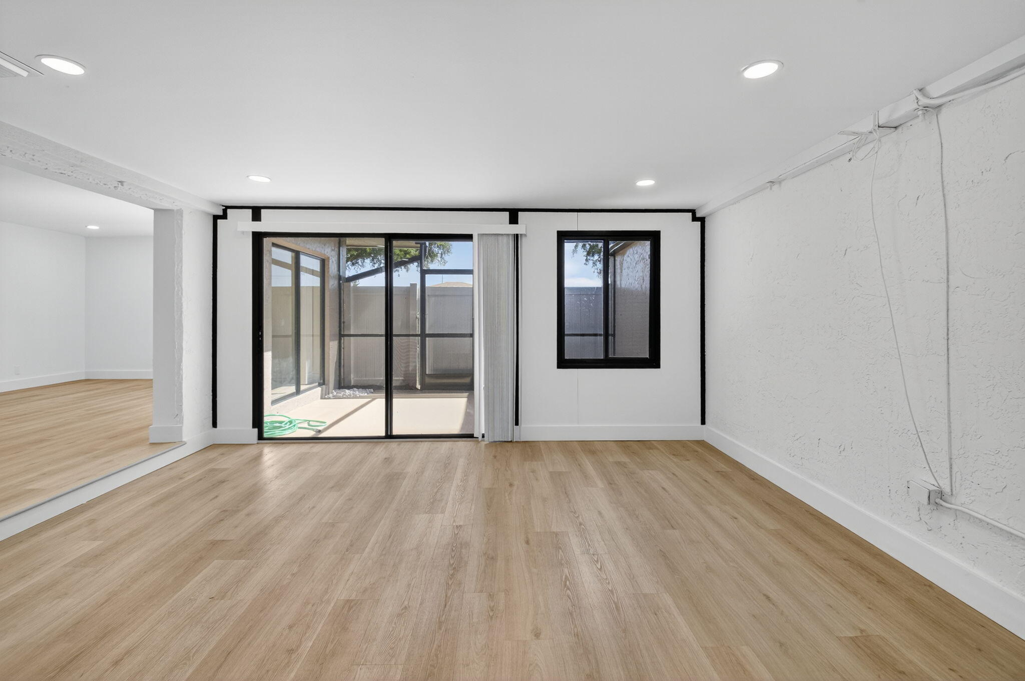 CAMELOT VILLAGE SEC 1 - Residential