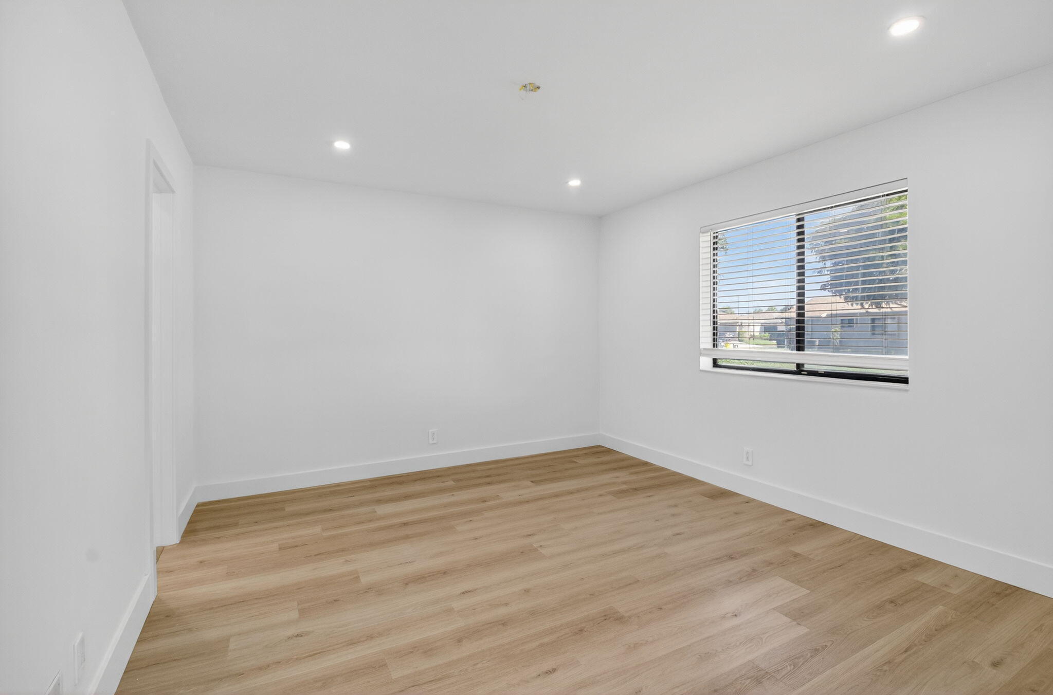 CAMELOT VILLAGE SEC 1 - Residential